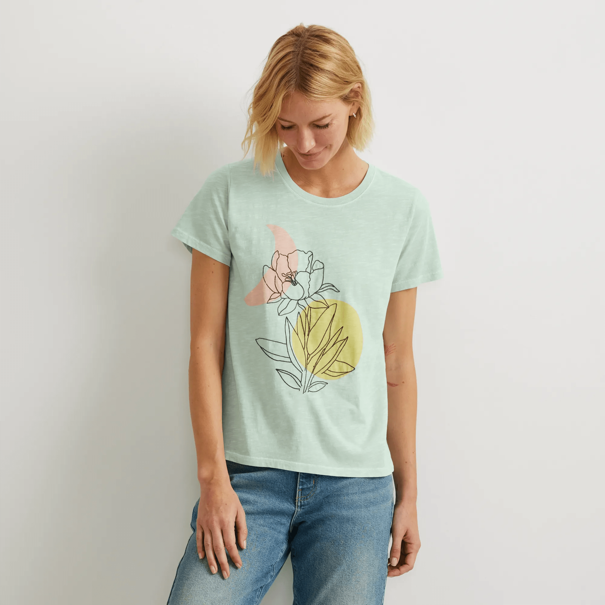 Women's Graphic T-Shirt - Emb Floral