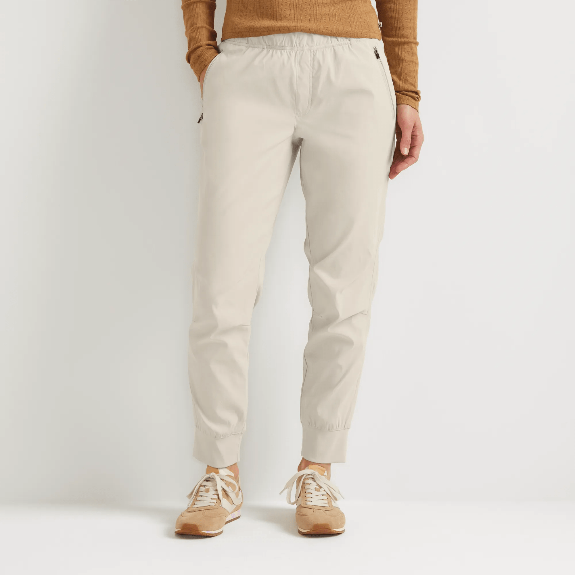 Women's Rainier Pull-On Classic Fit Joggers