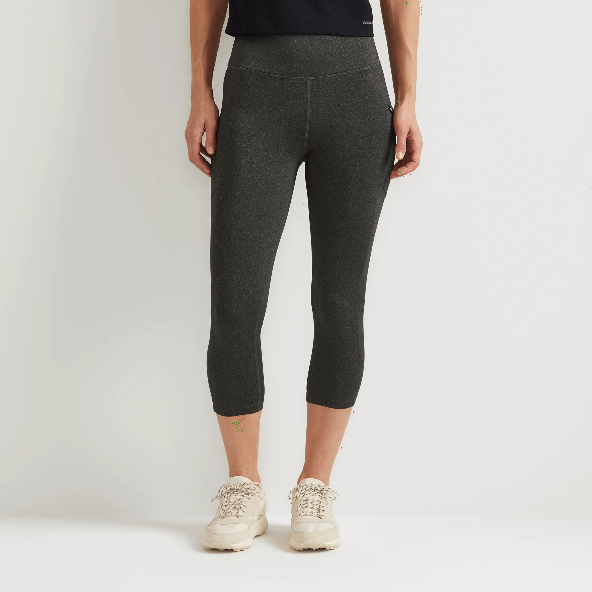 Women's Traverse Trail High-Rise Capri Leggings