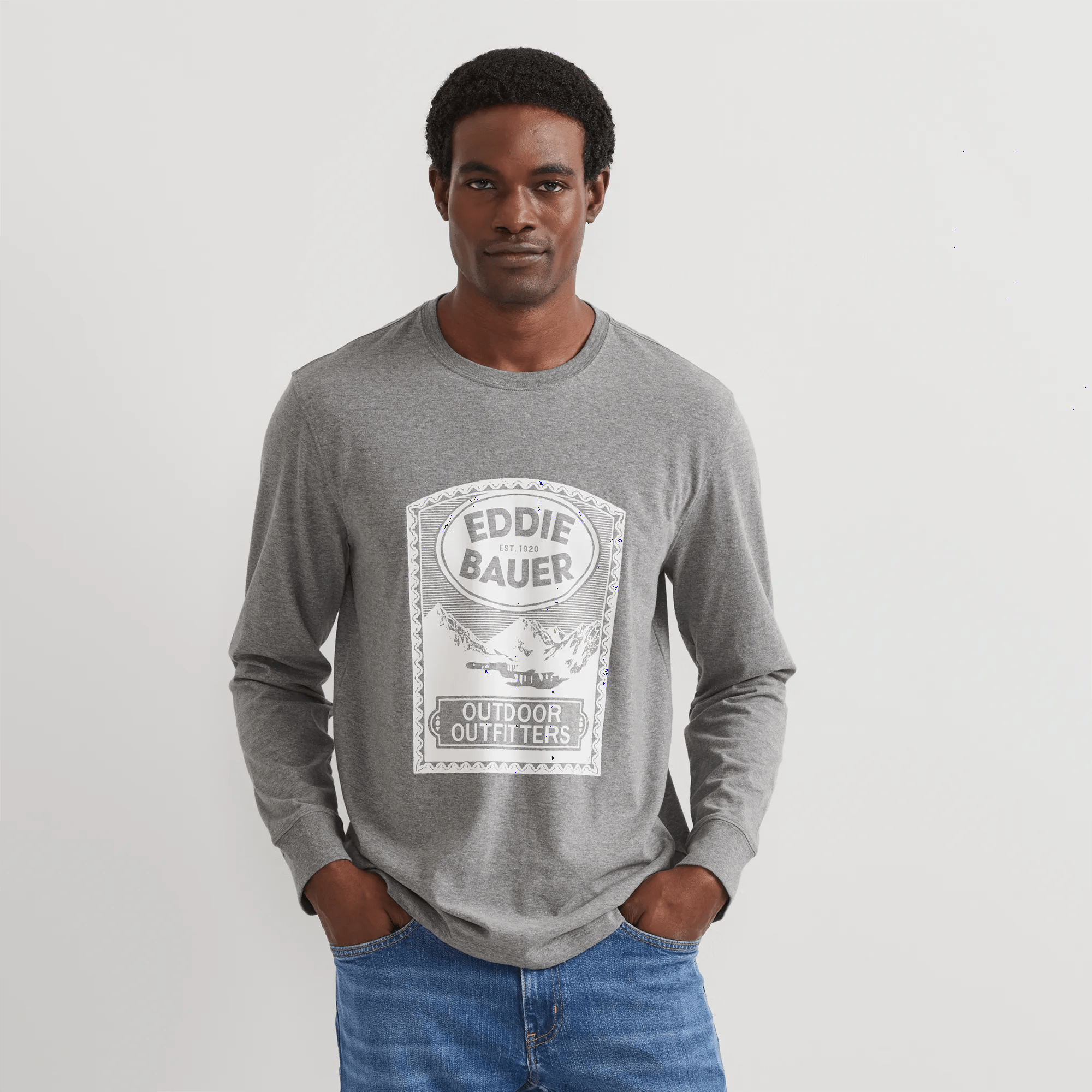 Long-Sleeve Graphic T-Shirt - Snowy Peaks